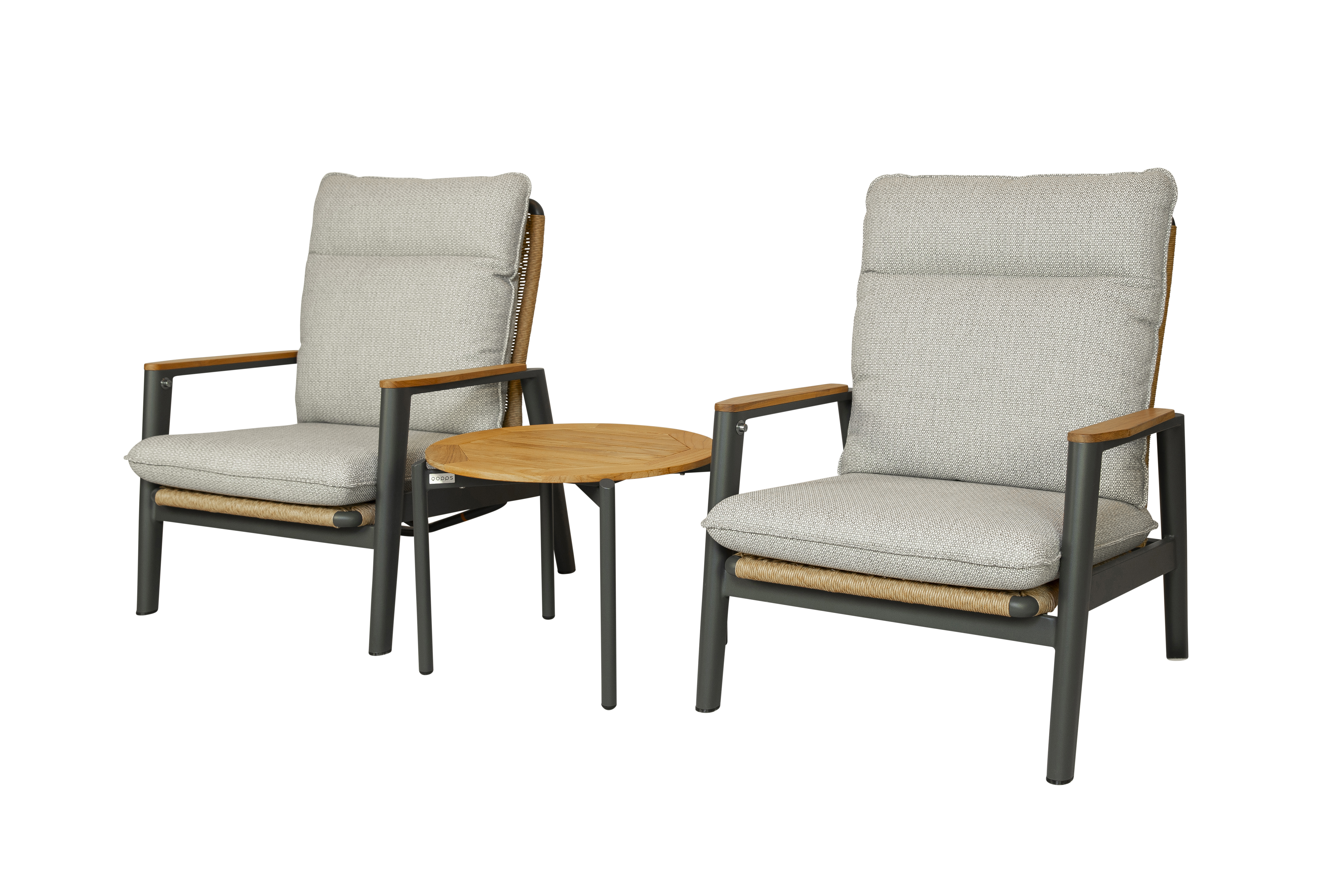 Qopps 2 Yvori loungestoelen met Chiva koffietafel