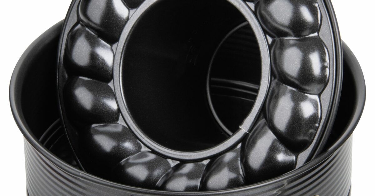 Zenker Springvorm met platte bodem 26 cm - vorm met hartreliëf - PFAS-vrij - ideaal voor Valentijnsdag en Moederdag - Made in Germany Zenker Springvorm met platte bodem 26 cm - vorm met hartreliëf - PFAS-vrij - ideaal voor Valentijnsdag en Moederdag - Made in Germany